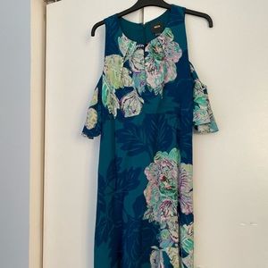 Maeve brand, from Anthropology dress off the shoulder sleeve. size 8 women